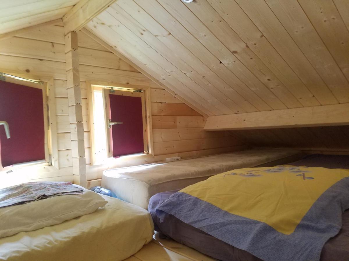 Normandy Cottage Gagny Экстерьер фото