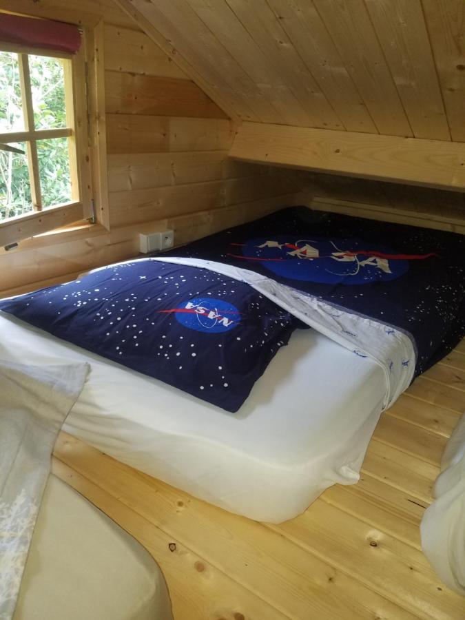 Normandy Cottage Gagny Экстерьер фото