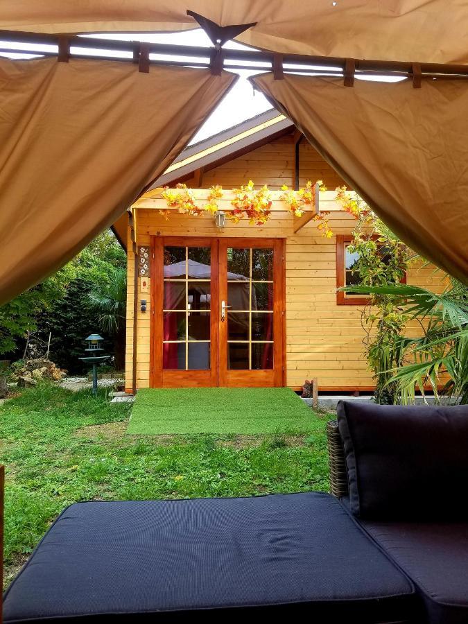 Normandy Cottage Gagny Экстерьер фото