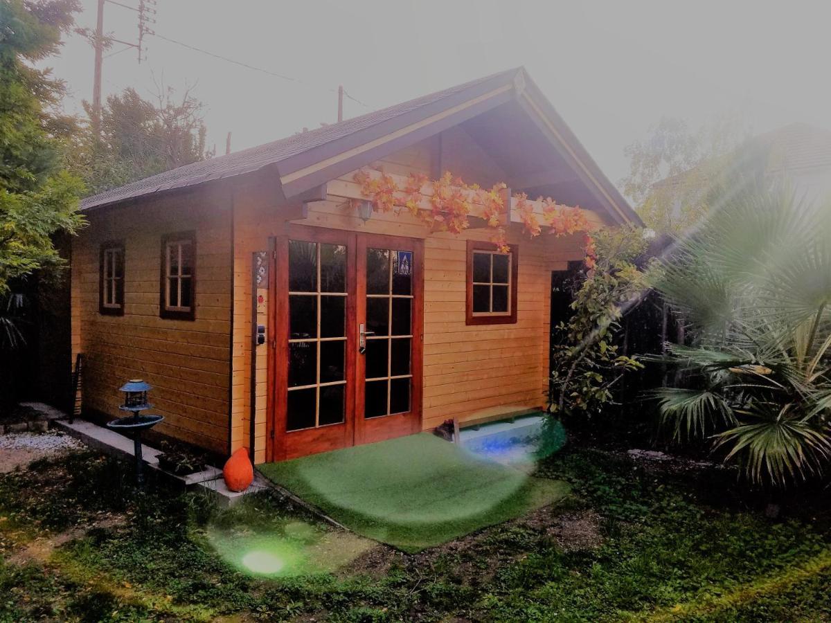 Normandy Cottage Gagny Экстерьер фото