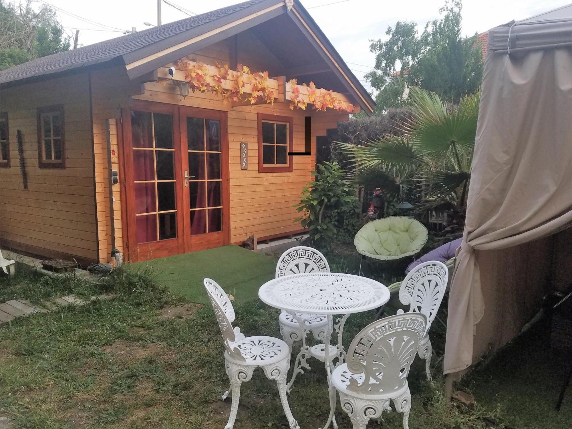 Normandy Cottage Gagny Экстерьер фото