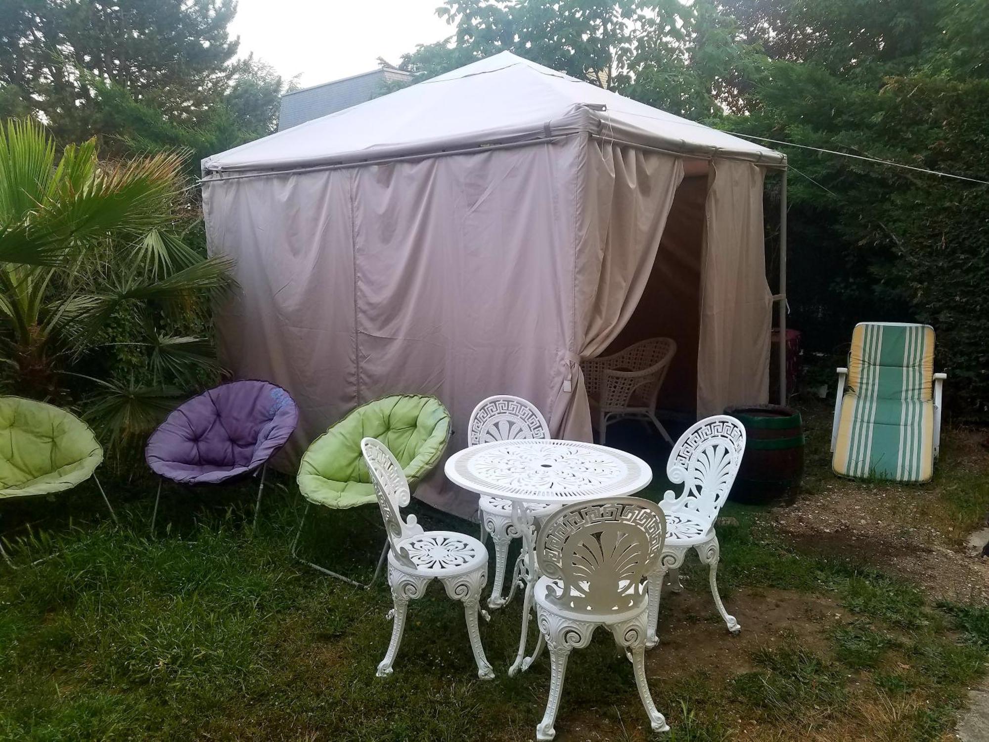 Normandy Cottage Gagny Экстерьер фото
